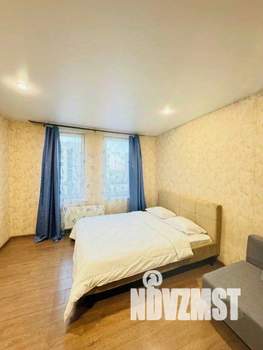 1-к квартира, посуточно, 38м2, 1/1 этаж