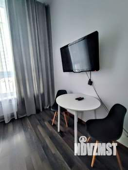 Студия квартира, посуточно, 26м2, 1/12 этаж