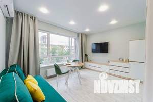 1-к квартира, посуточно, 33м2, 2/20 этаж