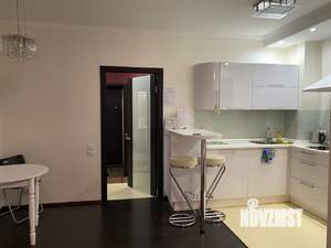 Студия квартира, посуточно, 41м2, 1/10 этаж