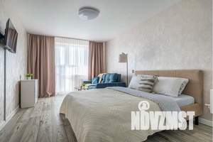 1-к квартира, посуточно, 43м2, 13/16 этаж
