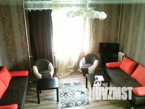 1-к квартира, посуточно, 60м2, 1/1 этаж