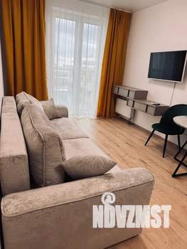 1-к квартира, посуточно, 37м2, 5/8 этаж