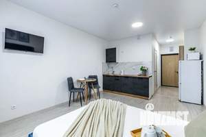 Студия квартира, посуточно, 30м2, 27/28 этаж