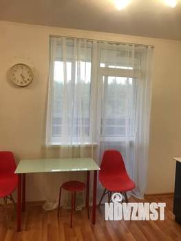 1-к квартира, посуточно, 55м2, 1/1 этаж