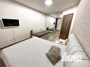 1-к квартира, посуточно, 45м2, 1/1 этаж