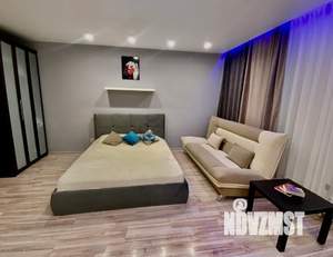 Студия квартира, посуточно, 35м2, 8/9 этаж