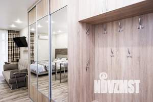 1-к квартира, посуточно, 35м2, 6/9 этаж