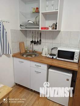 Студия квартира, посуточно, 15м2, 1/5 этаж