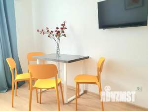 1-к квартира, посуточно, 38м2, 13/27 этаж