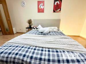 1-к квартира, посуточно, 43м2, 6/20 этаж