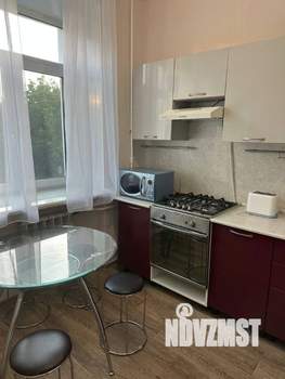 2-к квартира, посуточно, 60м2, 2/5 этаж