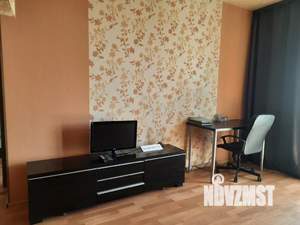 1-к квартира, посуточно, 49м2, 1/1 этаж