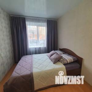 2-к квартира, посуточно, 48м2, 1/5 этаж