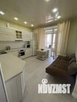 1-к квартира, посуточно, 42м2, 3/14 этаж