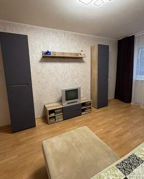 3-к квартира, на длительный срок, 60м2, 1/5 этаж