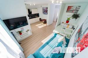 Студия квартира, посуточно, 42м2, 6/13 этаж