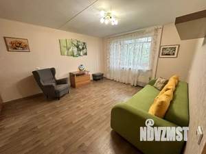 2-к квартира, посуточно, 45м2, 3/9 этаж