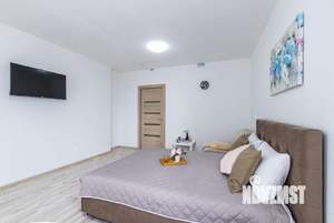 1-к квартира, посуточно, 65м2, 1/1 этаж