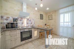 1-к квартира, посуточно, 35м2, 24/25 этаж