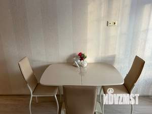 1-к квартира, посуточно, 43м2, 3/18 этаж
