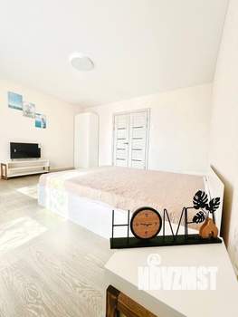 1-к квартира, посуточно, 40м2, 1/1 этаж