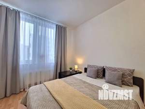 1-к квартира, посуточно, 40м2, 9/25 этаж