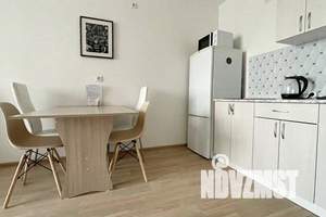 1-к квартира, посуточно, 37м2, 7/12 этаж