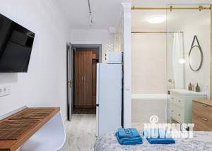 Студия квартира, посуточно, 24м2, 1/21 этаж