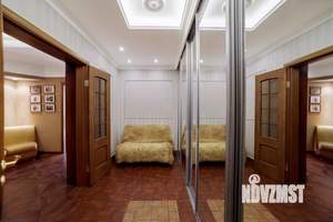 3-к квартира, на длительный срок, 121м2, 3/8 этаж