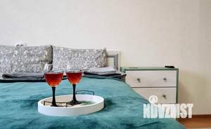 1-к квартира, посуточно, 34м2, 4/9 этаж