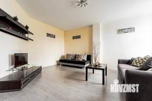 1-к квартира, посуточно, 67м2, 1/1 этаж