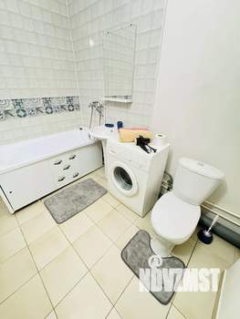 Студия квартира, посуточно, 40м2, 22/32 этаж