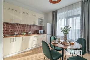 1-к квартира, посуточно, 50м2, 24/32 этаж