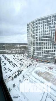 Студия квартира, посуточно, 32м2, 16/25 этаж