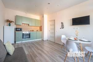 2-к квартира, посуточно, 62м2, 1/1 этаж