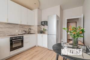1-к квартира, посуточно, 42м2, 9/30 этаж