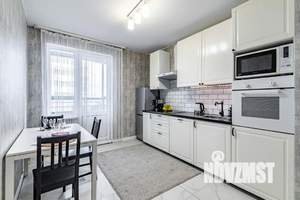 1-к квартира, посуточно, 40м2, 2/20 этаж