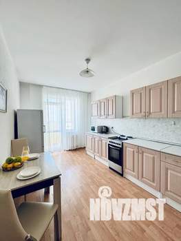 1-к квартира, посуточно, 50м2, 12/23 этаж