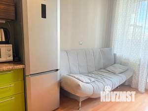 1-к квартира, посуточно, 42м2, 1/20 этаж