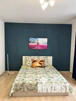 1-к квартира, посуточно, 40м2, 10/19 этаж