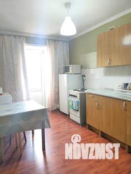 1-к квартира, посуточно, 36м2, 4/12 этаж