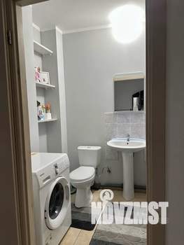 1-к квартира, посуточно, 40м2, 3/25 этаж