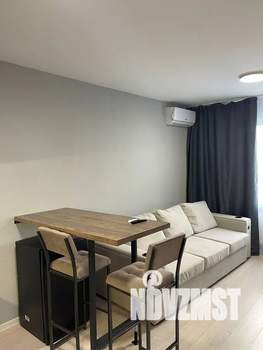 Студия квартира, посуточно, 25м2, 23/25 этаж