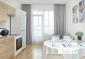 1-к квартира, посуточно, 45м2, 3/18 этаж