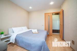 1-к квартира, посуточно, 42м2, 3/18 этаж