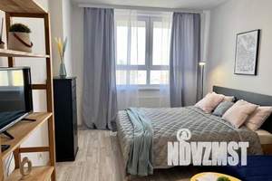 1-к квартира, посуточно, 41м2, 23/33 этаж