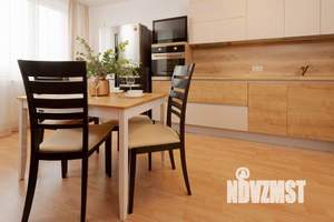 2-к квартира, посуточно, 70м2, 1/1 этаж