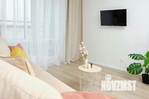 1-к квартира, посуточно, 37м2, 1/1 этаж