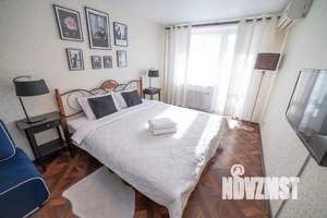 2-к квартира, посуточно, 68м2, 8/21 этаж